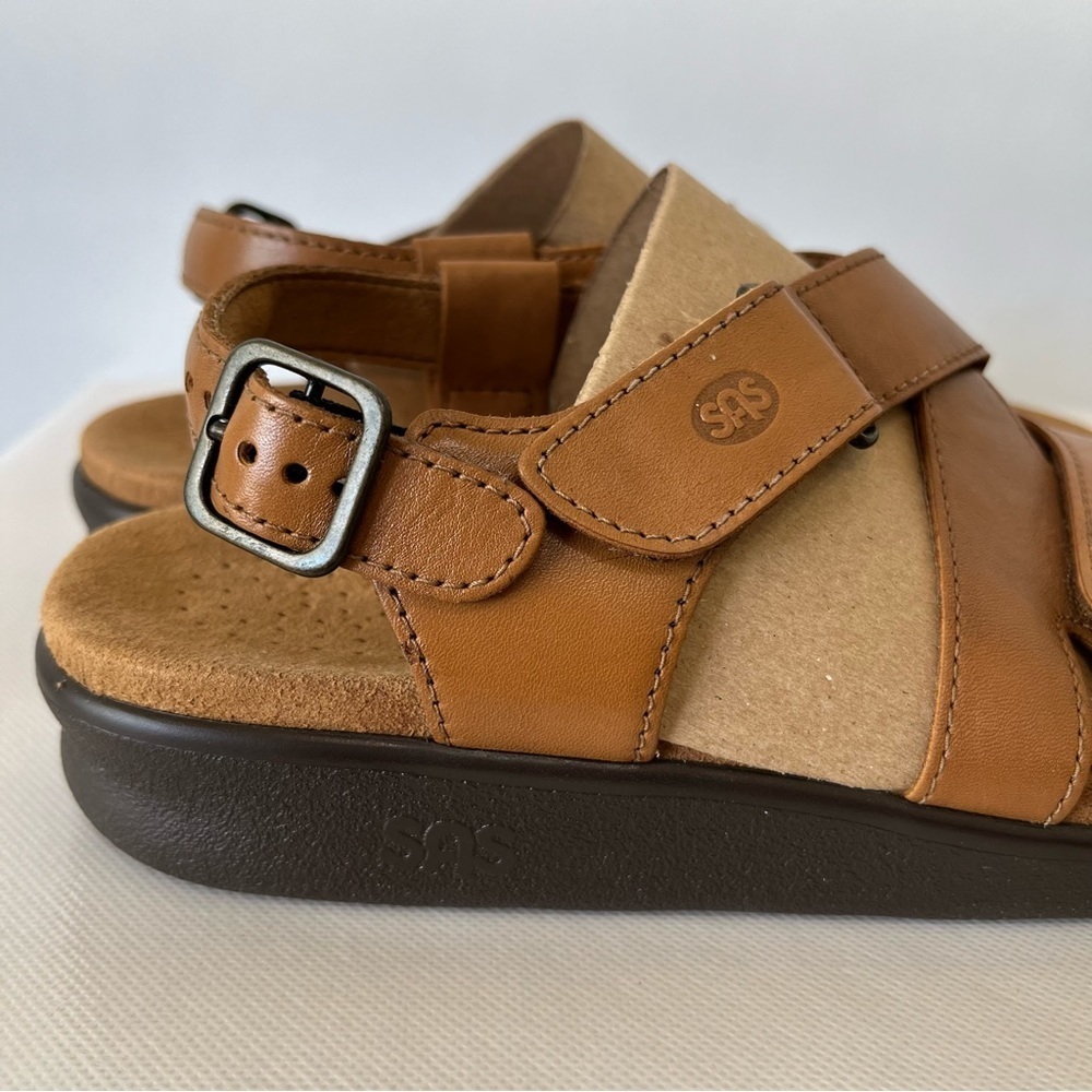 SAS Huggy Caramel Leather Sandals - Picture 10 of 12
